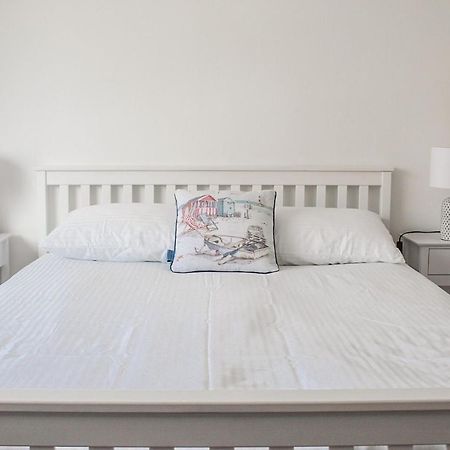 プレタティン Lovely Bungalow Close To Beachヴィラ エクステリア 写真