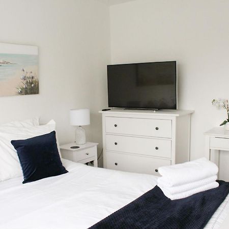 プレタティン Lovely Bungalow Close To Beachヴィラ エクステリア 写真